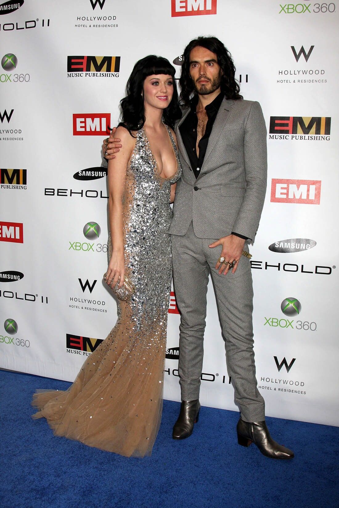 Кэти Перри развесила свою грудь на "Гремми"