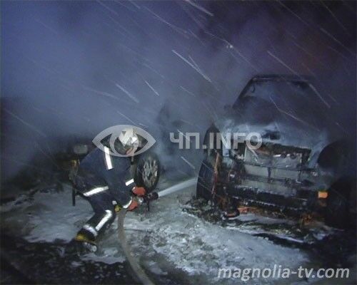 В Киеве сгорела автостоянка (ФОТО)
