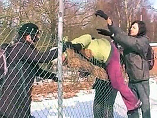 Снимки секретных объектов НАТО попали в Интернет. ВИДЕО