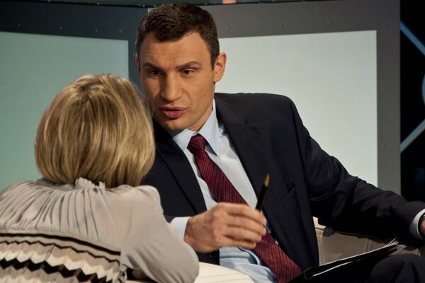 Війна мов у Шустера. ФОТО