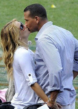 Роман Алекса Родригеса и Кейт Хадсон длился восемь месяцев