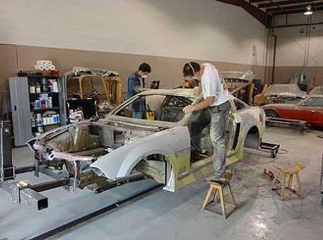 Инструкция для идиота: как из прекрасной Lamborghini сделать посредственный Mustang…