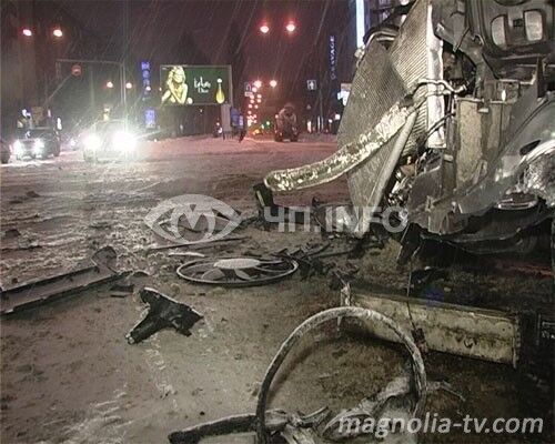 ДТП: на площади Победы столкнулись три авто