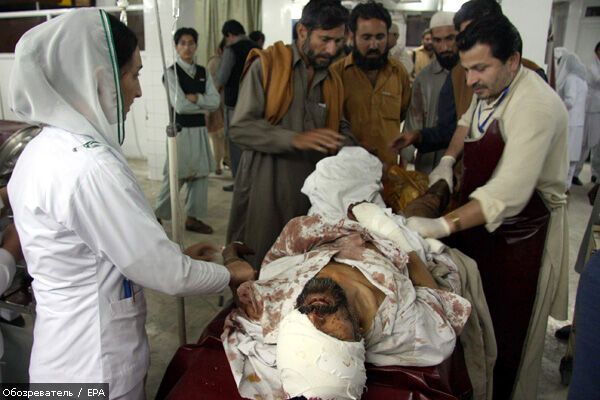 У Пешаварі прогримів черговий вибух. Є жертви. ФОТО