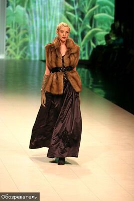 Ukrainian Fashion Week. VICTORIA GRES