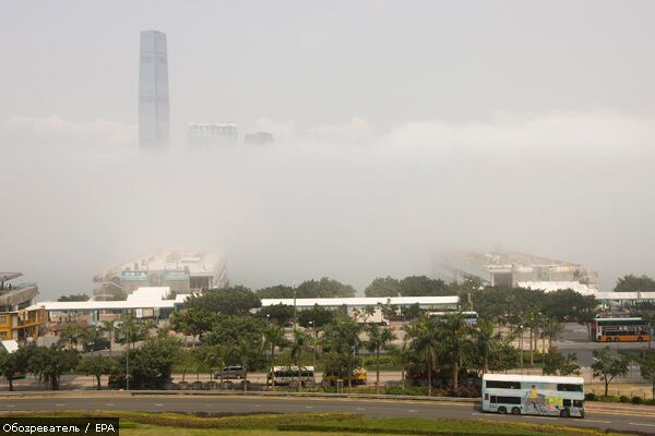 Гонконг потонув у тумані. ФОТО