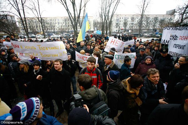 Київським студентам Табачник не заважає. ФОТО