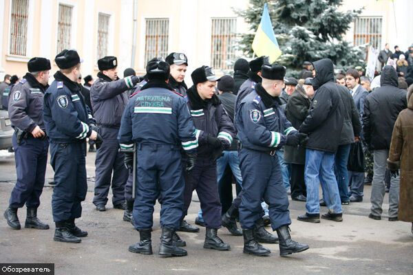 Київським студентам Табачник не заважає. ФОТО