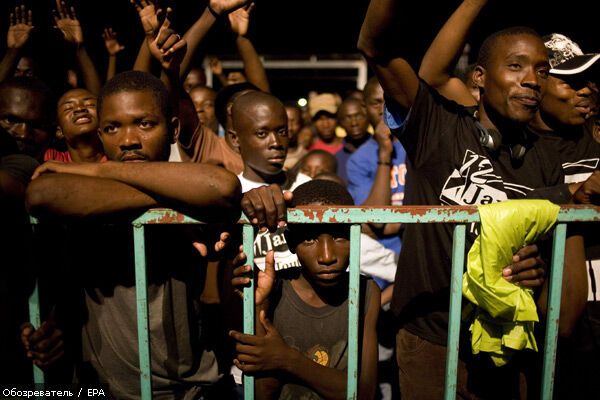 Життя після катастрофи. Кращі фото з Гаїті