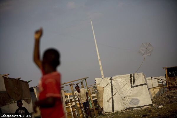 Життя після катастрофи. Кращі фото з Гаїті