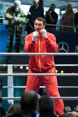 Как Кличко будет "убивать" Чемберса (фото) 