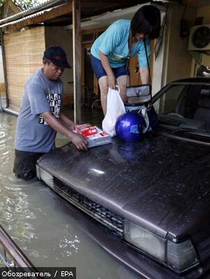 Потоп в Індонезії: постраждали десятки тисяч людей. ФОТО