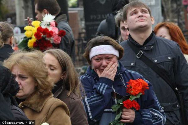 В Москве начали хоронить жертв терактов. ФОТО