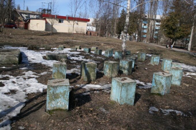 В Киеве уничтожен парк "Орлятко" (ФОТО)