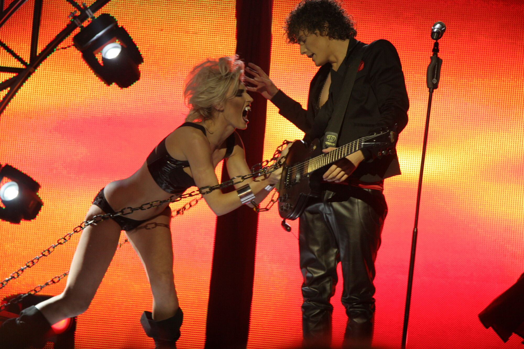 Бориса Апреля подвесили и выгнали из "Фабрики.Суперфинал"