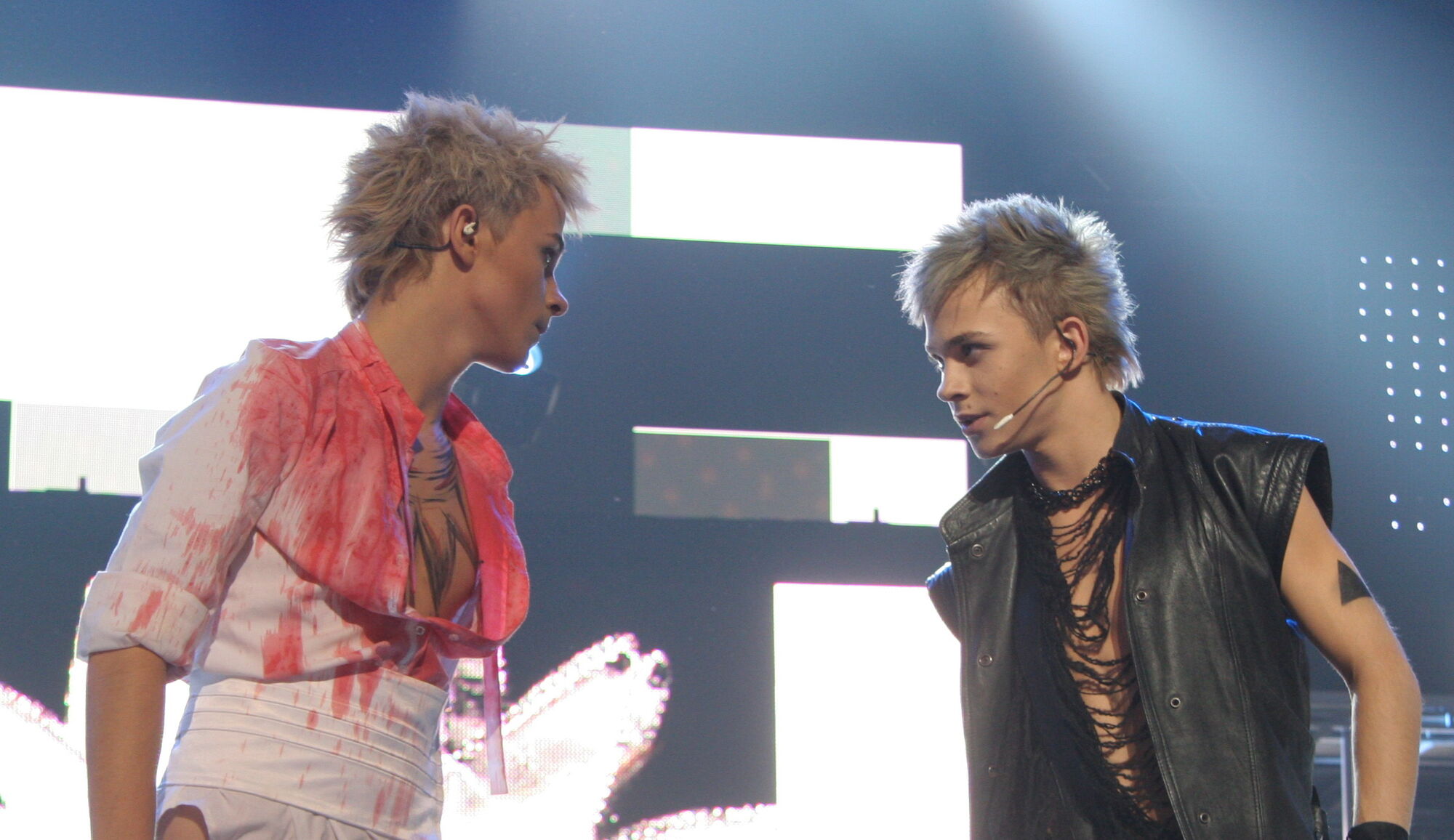 Бориса Апреля подвесили и выгнали из "Фабрики.Суперфинал"