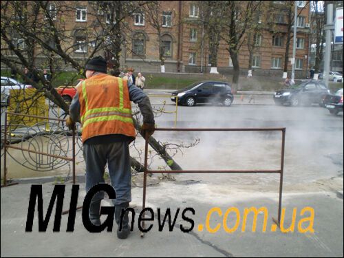 Центр Киева затопило кипятком (ФОТО)