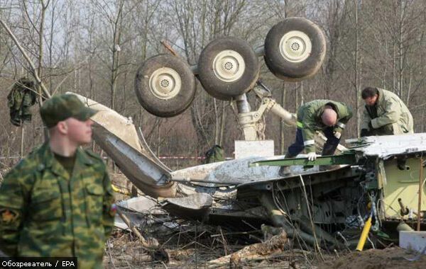 Начался перенос обломков самолета президента Польши