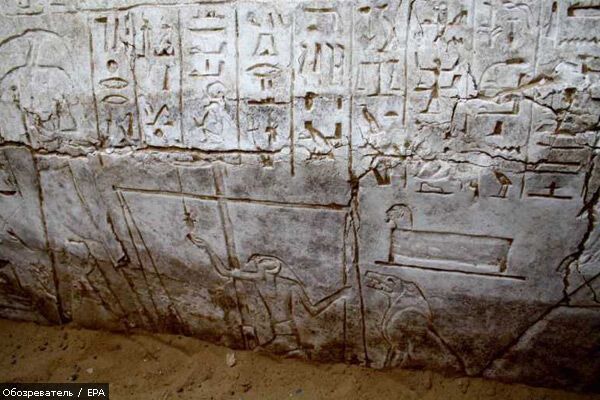 14 древних гробниц обнаружено в Египте