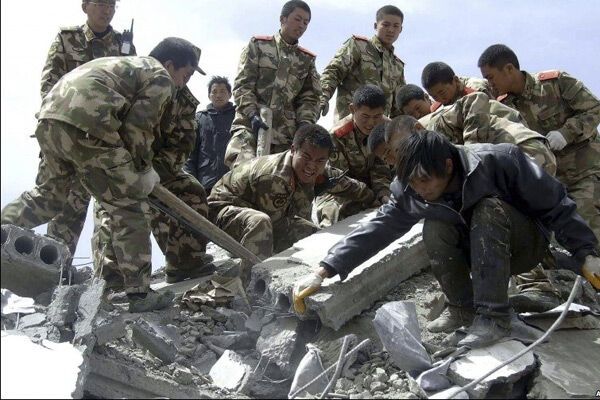 Землетрясение в Китае: более полутысячи жертв