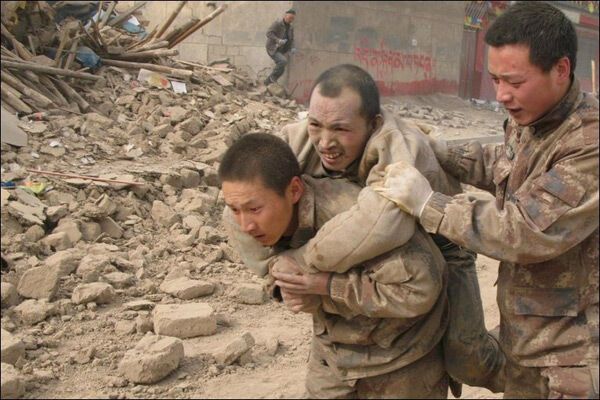 Землетрясение в Китае: более полутысячи жертв