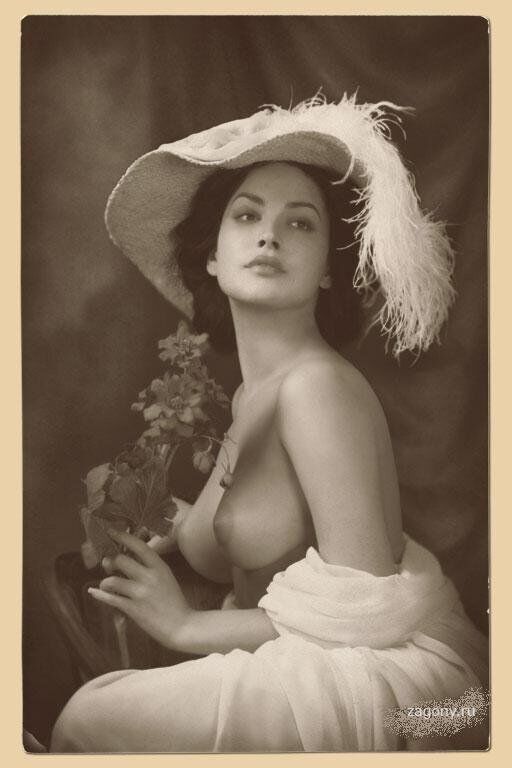 Неизвестные фото украинской звезды PLAYBOY