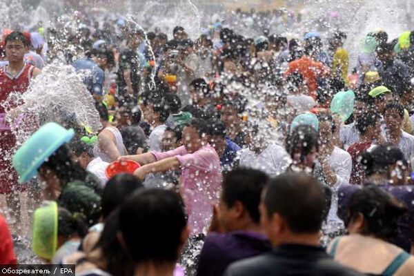 Туристам рекомендуют опасаться китайских буддистов