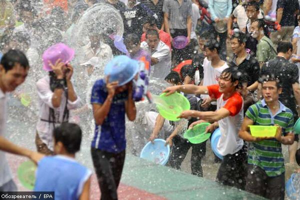 Туристам рекомендуют опасаться китайских буддистов