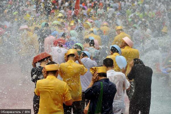 Туристам рекомендуют опасаться китайских буддистов