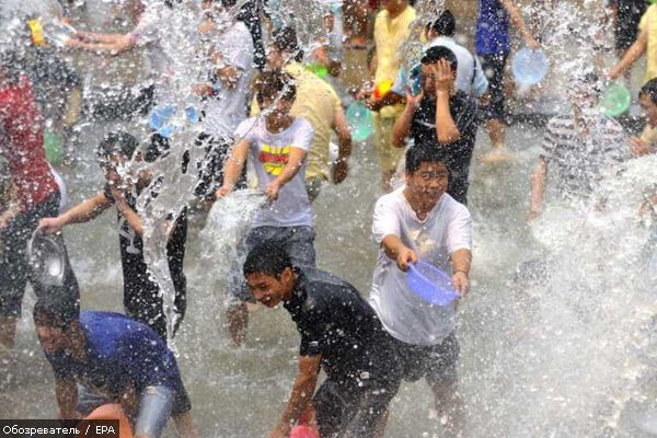 Туристам рекомендуют опасаться китайских буддистов