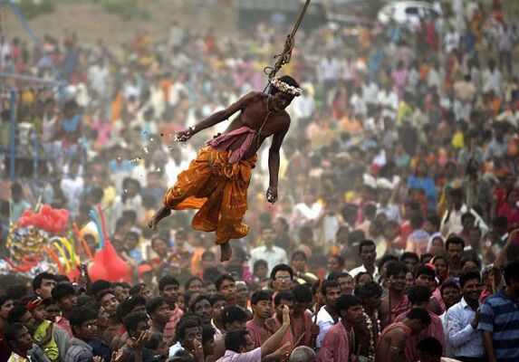 15 апреля 2010 года в фотографиях
