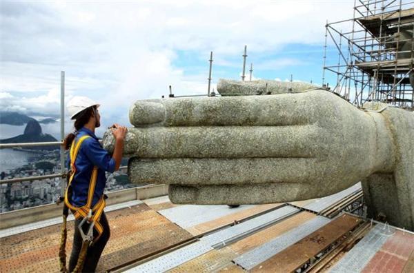 16 апреля 2010 года в фотографиях