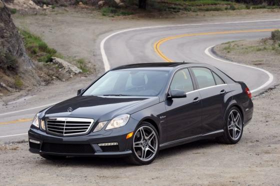 Свежие снимки форсированной Mercedes-Benz E63. ФОТО