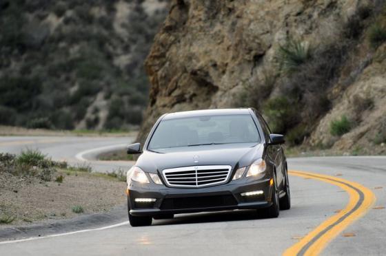 Свежие снимки форсированной Mercedes-Benz E63. ФОТО