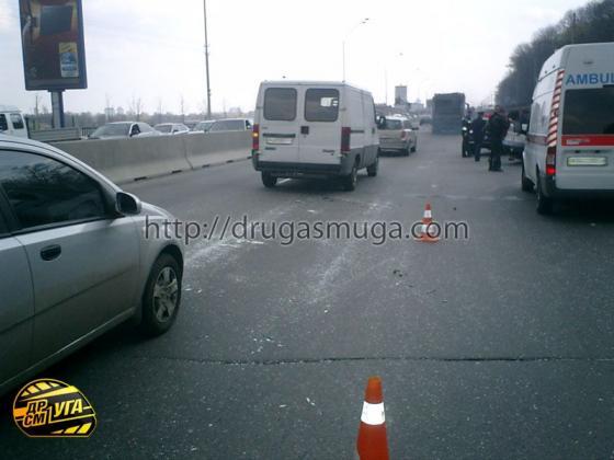 Авто совершило кульбит, не нарушая ПДД. ФОТО