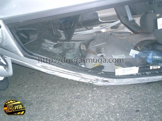 Авто совершило кульбит, не нарушая ПДД. ФОТО