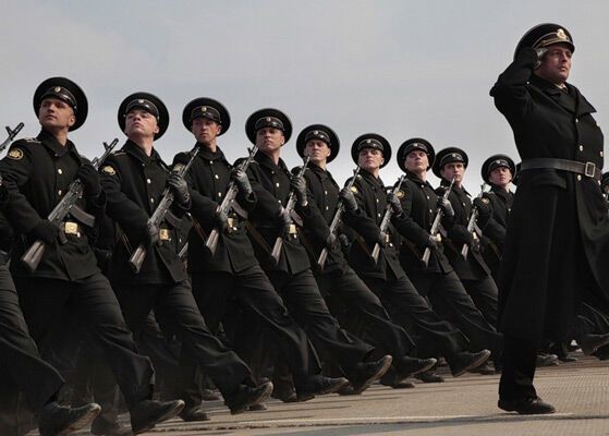 Парад Победы: украинская и российская версии