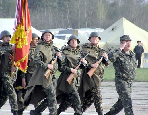 Парад Победы: украинская и российская версии