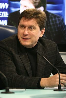 Продается суверенитет. Кто больше?