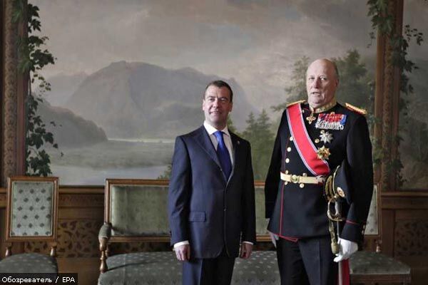 Дмитру Медведєву у Норвегії влаштували королівський прийом