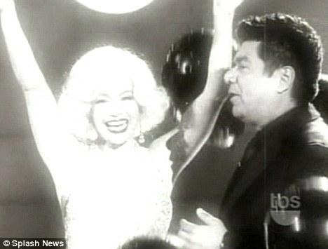 Мерилин Монро никак не оставят в покое