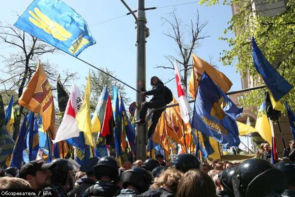 Жаркий день у Верховній Раді. ФОТОРЕПОРТАЖ