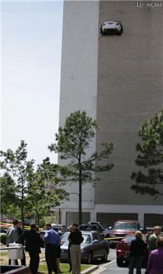 Американський пенсіонер переплутав передачі