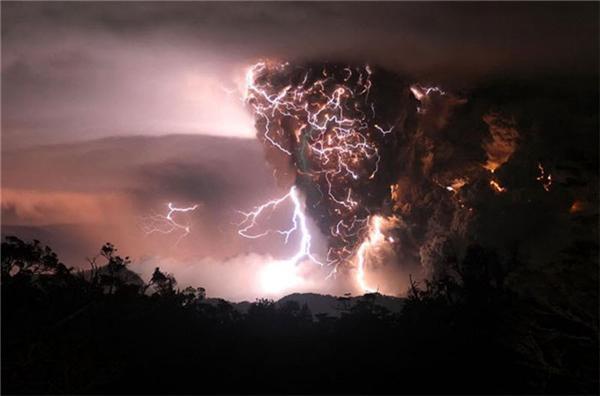 Легендарні фотографії National Geographic