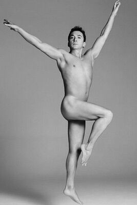 Звезды Би-би-си разделись