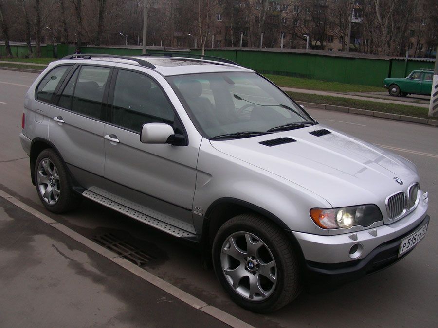 http://www.vip-limuzin.ru/images/offroad_bmw_x5_s/bmw_x5_s_e1.jpg