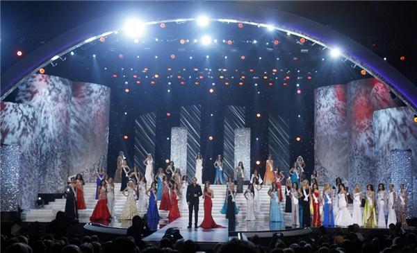 Победительницей "Мисс США 2010" стала жгучая брюнетка 