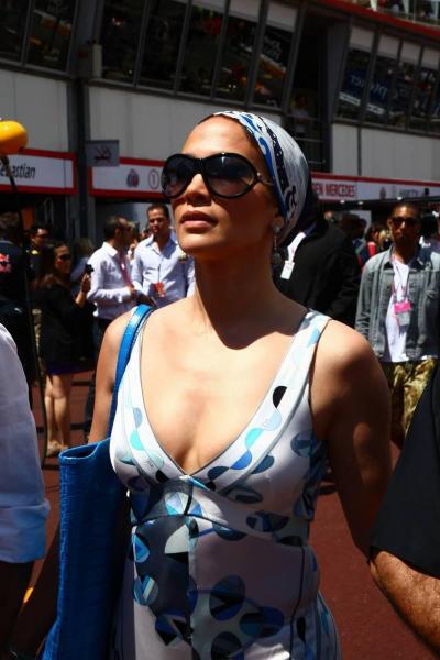 Горячие девушки на Формуле-1 в Монако. ФОТО