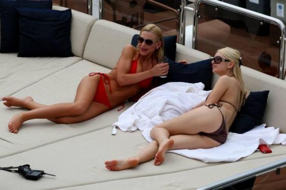 Горячие девушки на Формуле-1 в Монако. ФОТО