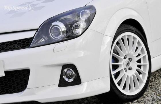 Разбился Opel Astra OPC Nurburgring Edition. ФОТО